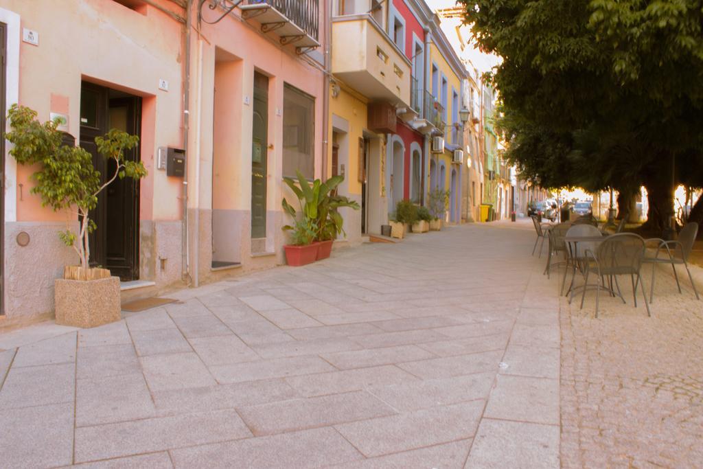 Appartamento Lilla dei Buoni e Cattivi Cagliari Camera foto
